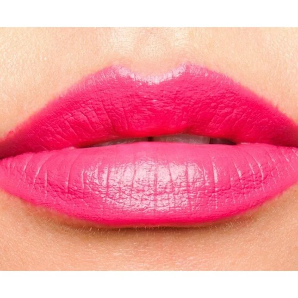 Retired MAC Amplified Creme Lipstick - Red Balloon - .1oz./3g NIB